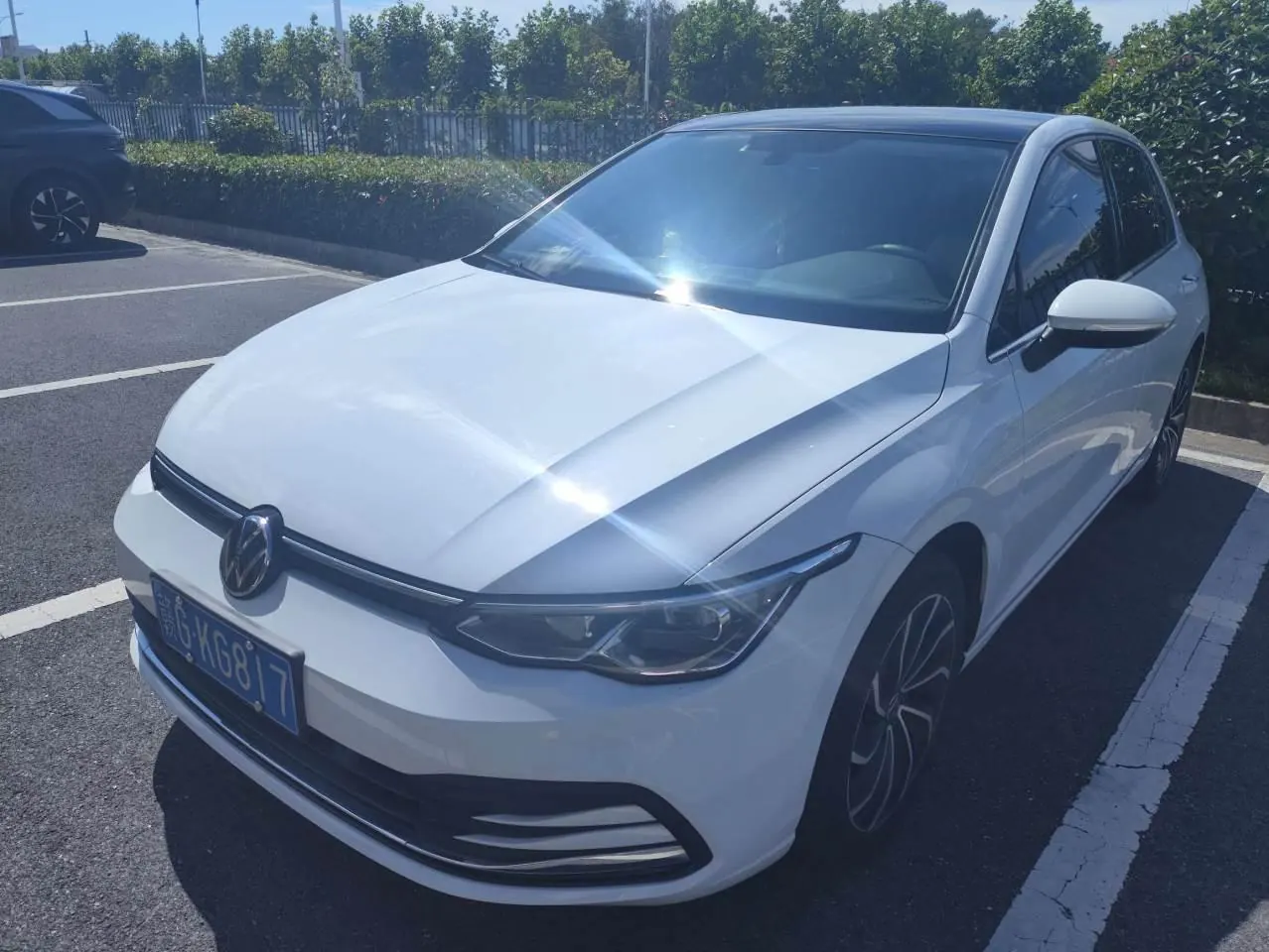 Открыть галерею: Volkswagen 2021 Golf 8 PRO 1.4TSI 280TSI Automatic