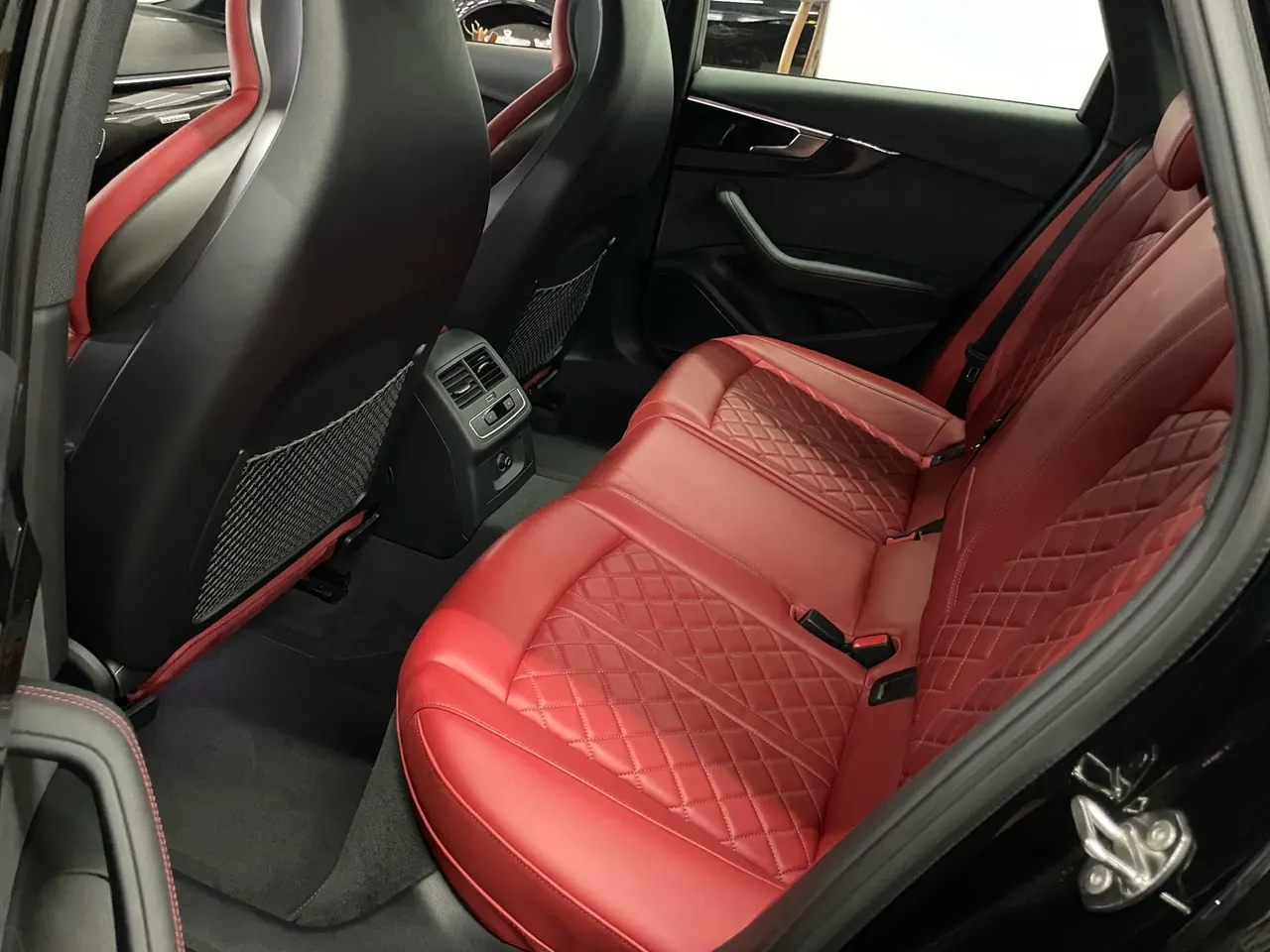 Audi S4 (Imported) 2023 S4 Limousine 3.0TFSI Automatic Gear 5