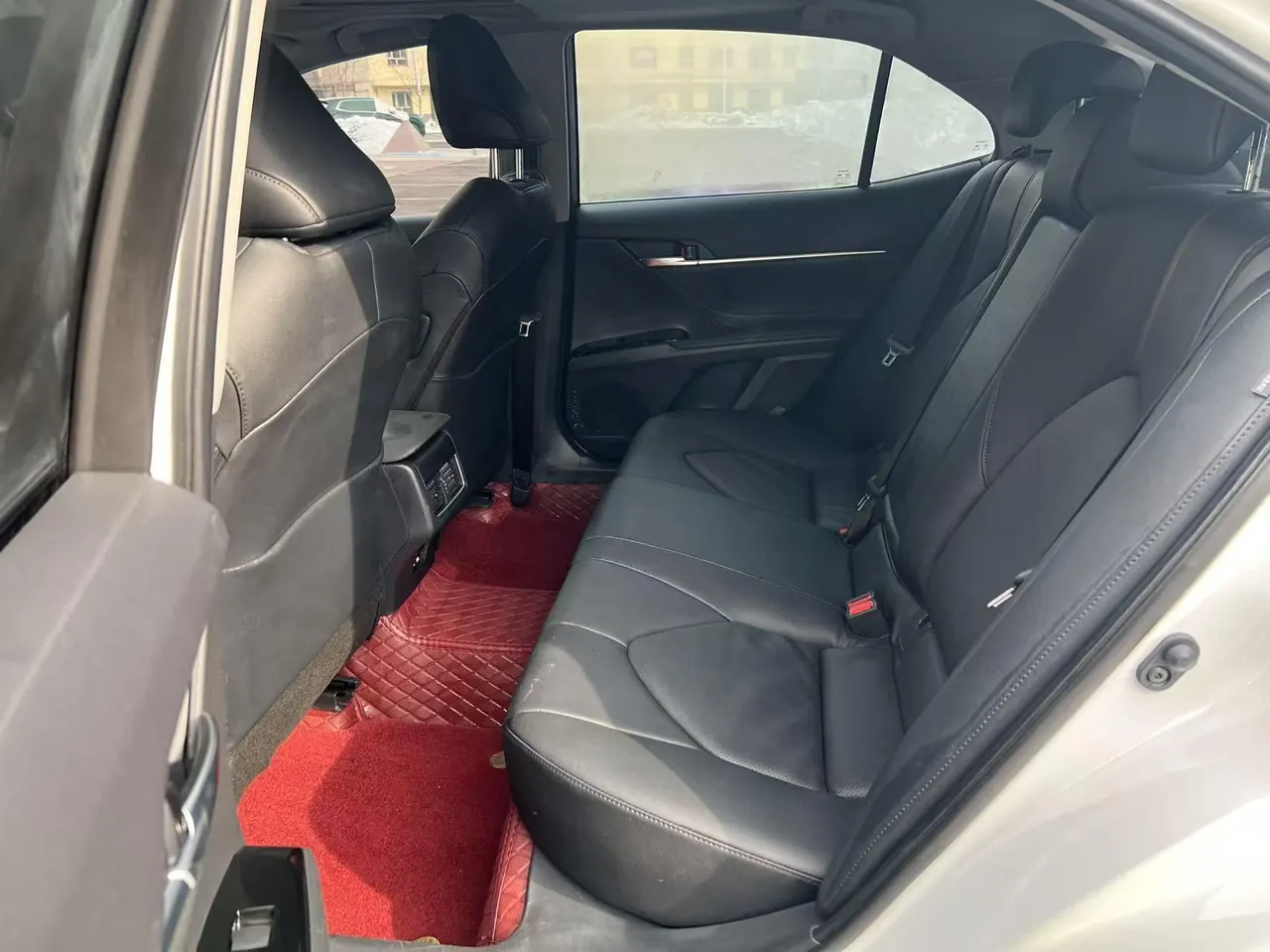 Toyota 2023 Camry 2.0G Stepless Deluxe Edition Automatic Gear 4
