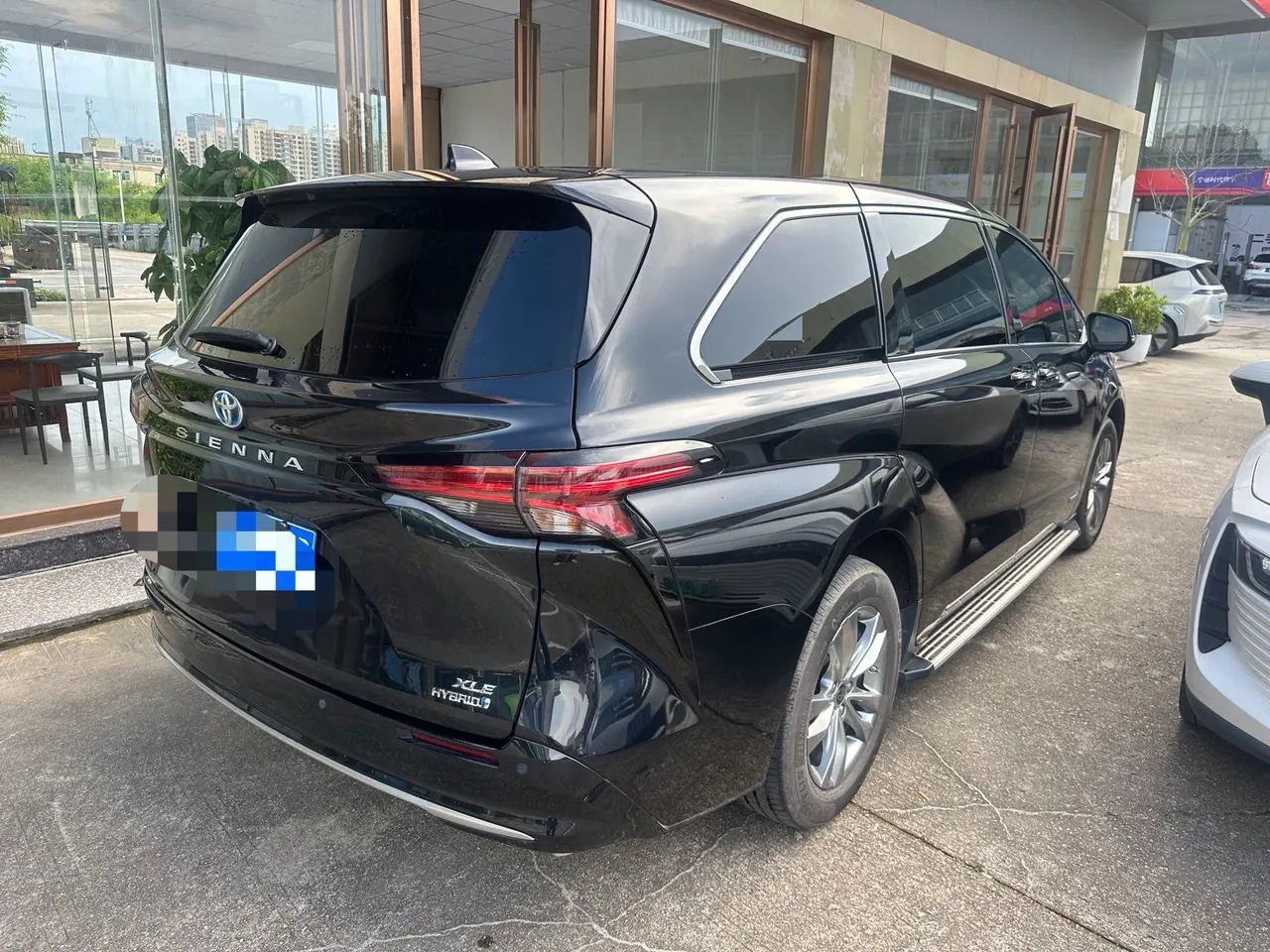 Toyota 2021 Sana 2.5 Stepless Deluxe Edition Automatic Gear 5