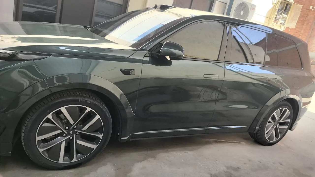 Li 2022 L9 1.5T Max Edition Automatic Gear 3