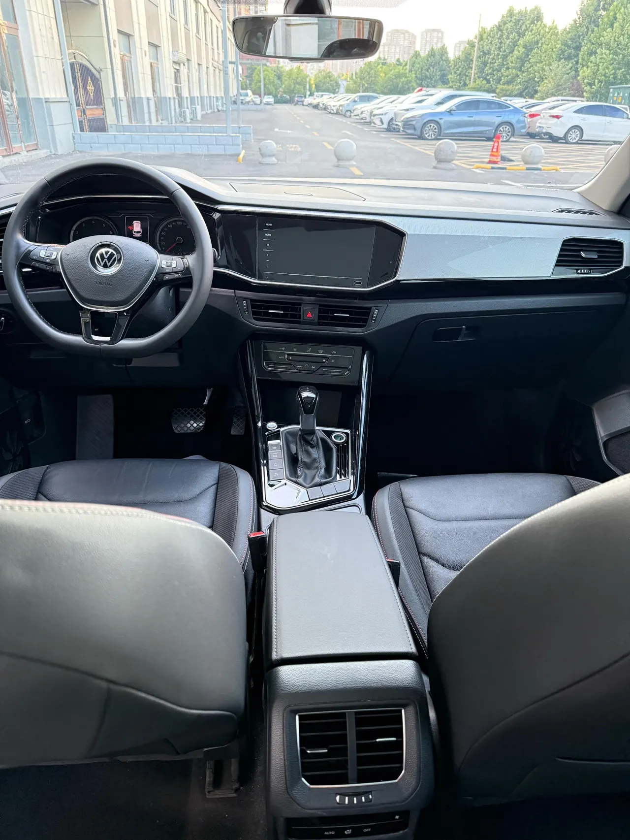 Volkswagen 2022 Tanyue 1.4TSI 280TSI Two-Drive Deluxe Smart Joint Edition Automatic Gear 3