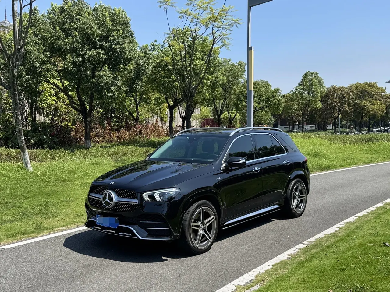 Mercedes Benz GLE (Imported) 2021 GLE 350 4MATIC 2.0T Fashion Automatic Gear - View 1