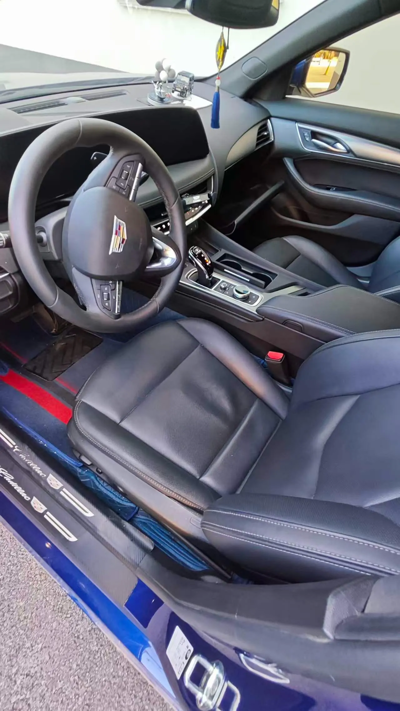 Cadillac 2024 CT5 2.0T 28T luxury automatic gear 5