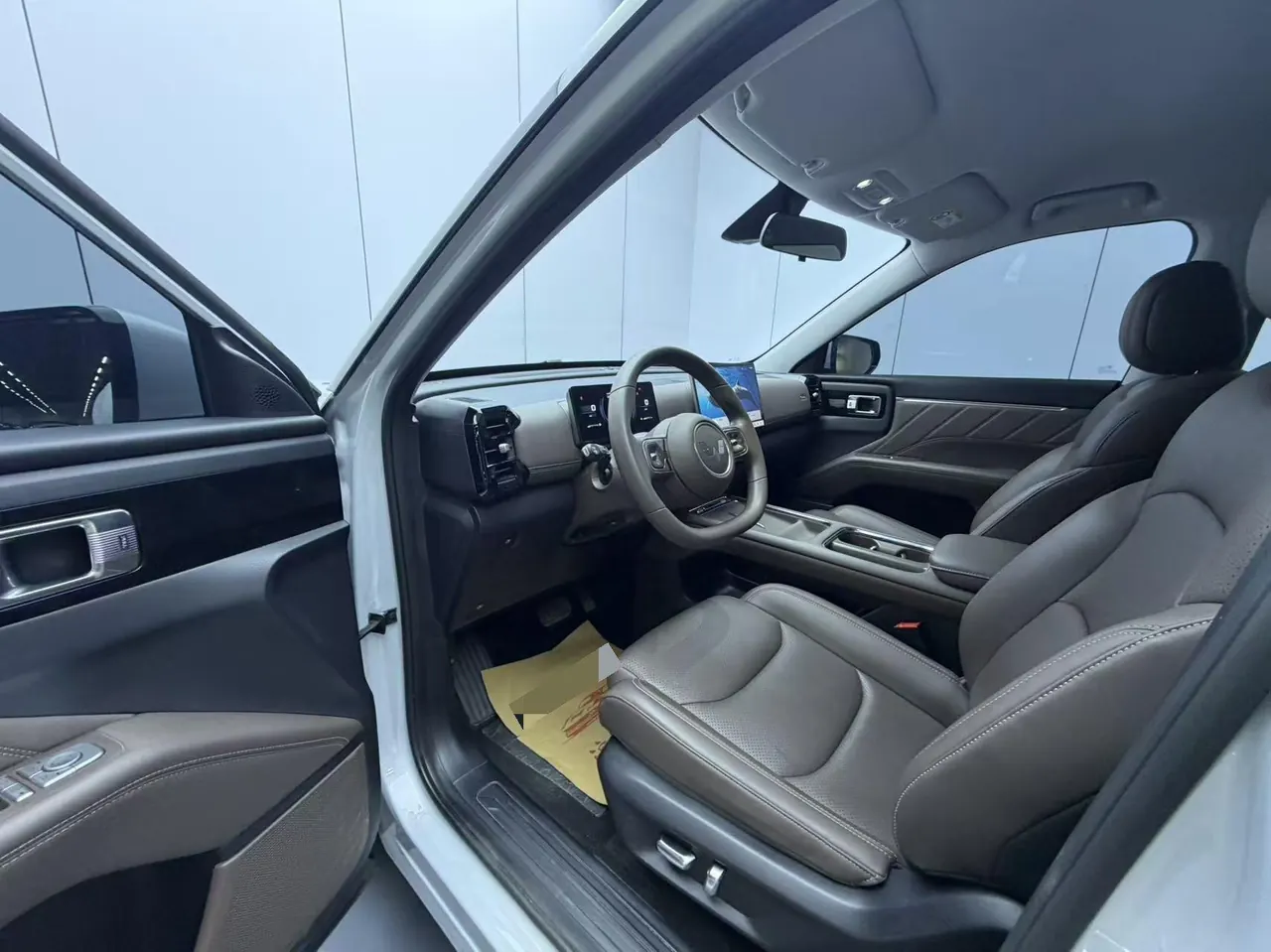 WuLing 2026 Starlight 560 1.5 Stepless 125km Luxury Automatic Transmission 3