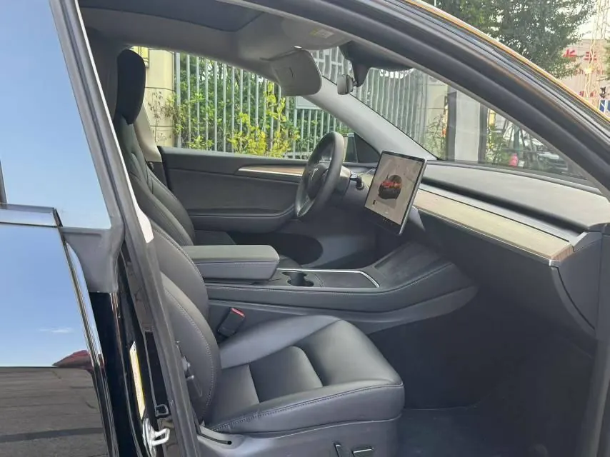 Tesla 2023 Model Y long endurance all-wheel drive version automatic transmission 6