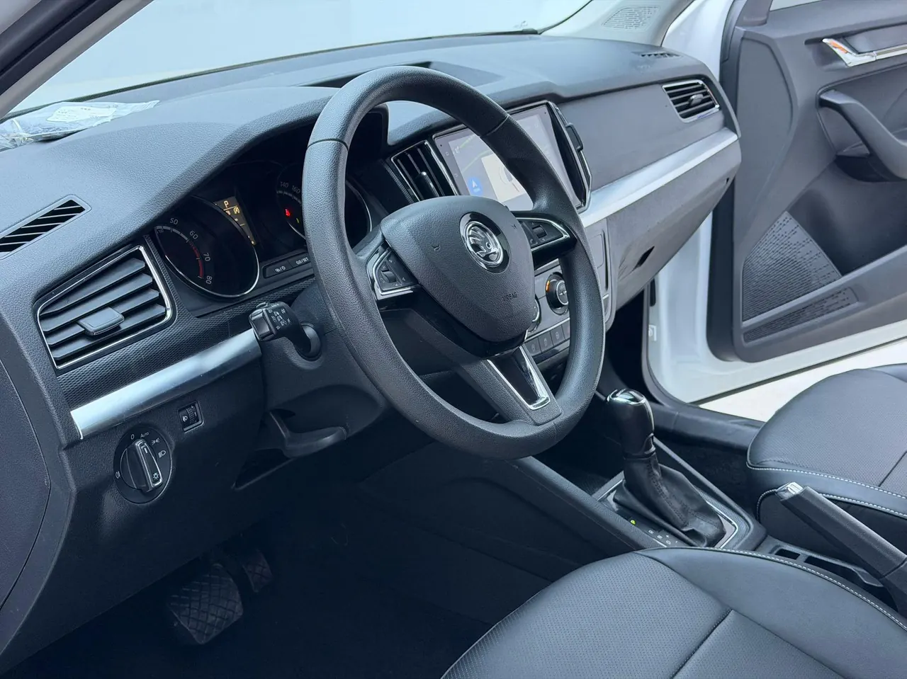 Skoda 2023 Komick 1.5 Comfortable Edition Automatic Gear 14