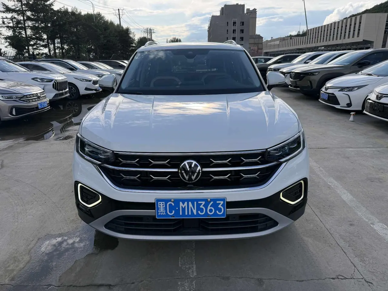 Volkswagen 2023 Tanyue 1.4TSI 280TSI Two-Drive Luxury Plus Advanced Edition Automatic Gear 2