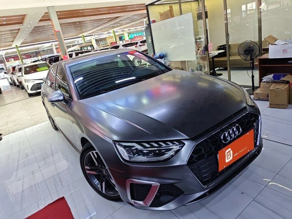 Audi 2020 A4L 2.0TFSI 40TFSI Quattro Deluxe Dynamic Automatic 4