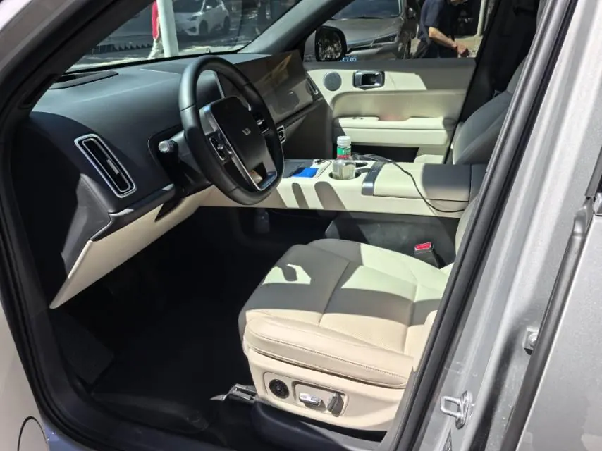 Li 2024 L6 Pro automatic gear 3