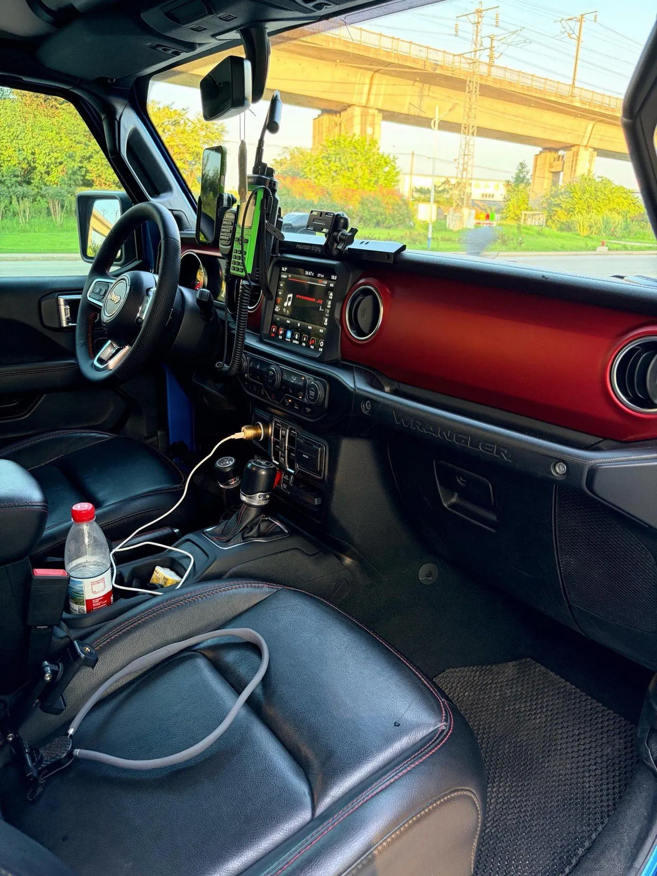 Jeep herdsman (Imported) 2022 herdsman 2.0T Highland Four-door Automatic Gear 13