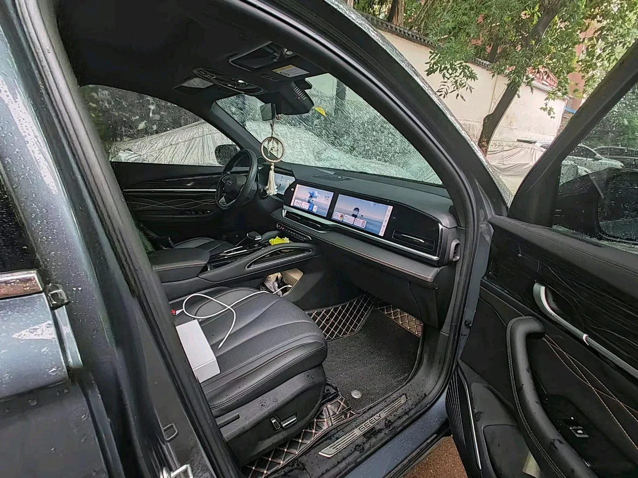 Geely 2024 XingyueL (Monjaro) 2.0TD High Power Two-Drive Enovate Edition Automatic Transmission 5