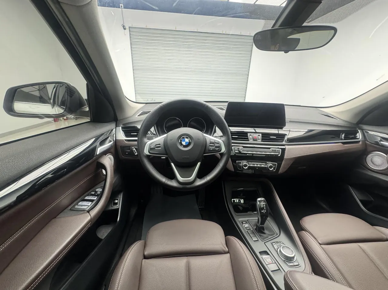 BMW 2022 X1 sDrive20Li 1.5T fashion automatic gear 11