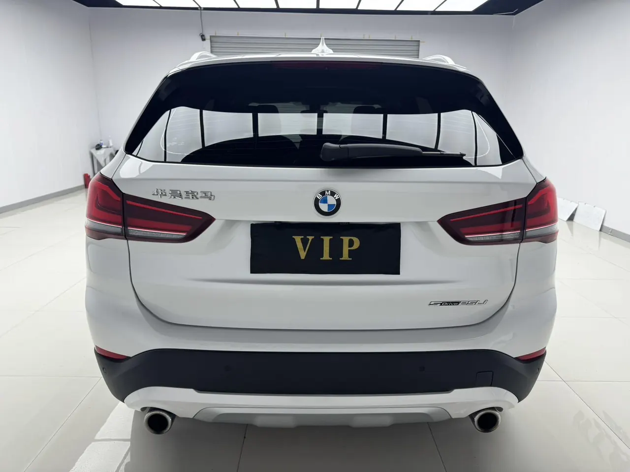BMW 2022 X1 sDrive20Li 1.5T fashion automatic gear 4