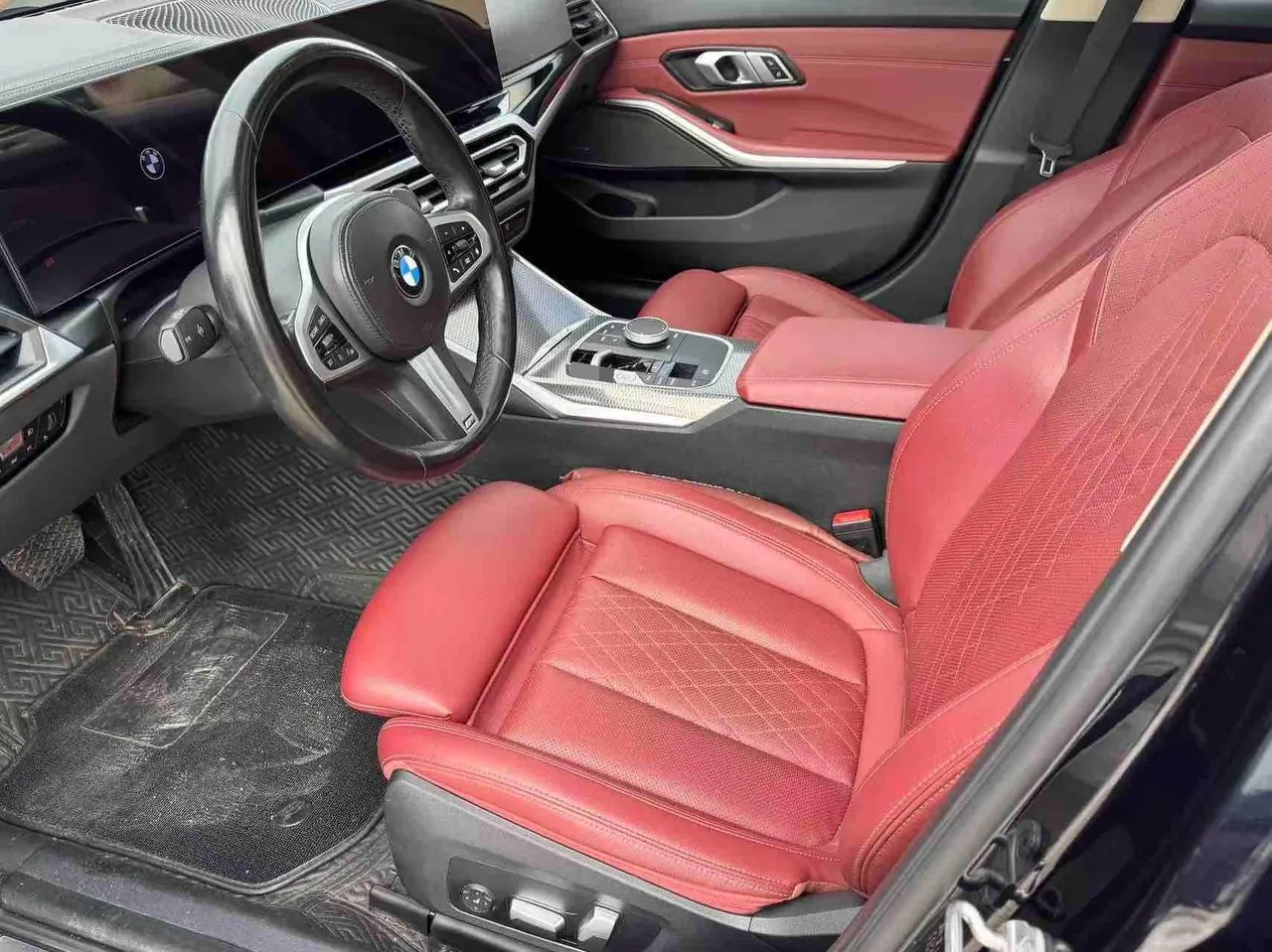 BMW 3 Series 2023 325Li 2.0T M Sports Obsidian Night Suit Automatic Gear 4