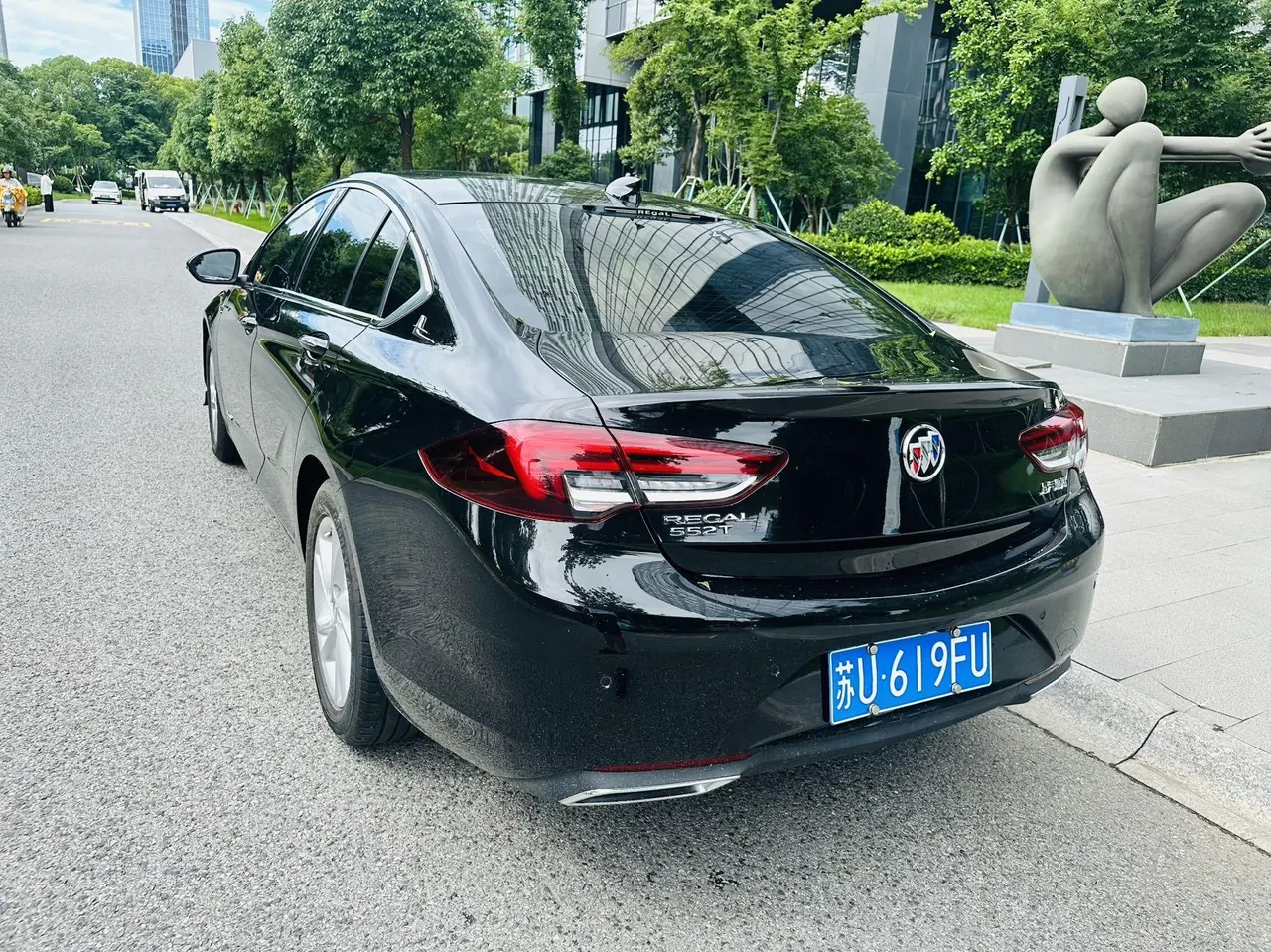 Buick 2023 Regal 1.5T 552T Smart Automatic Gear 12