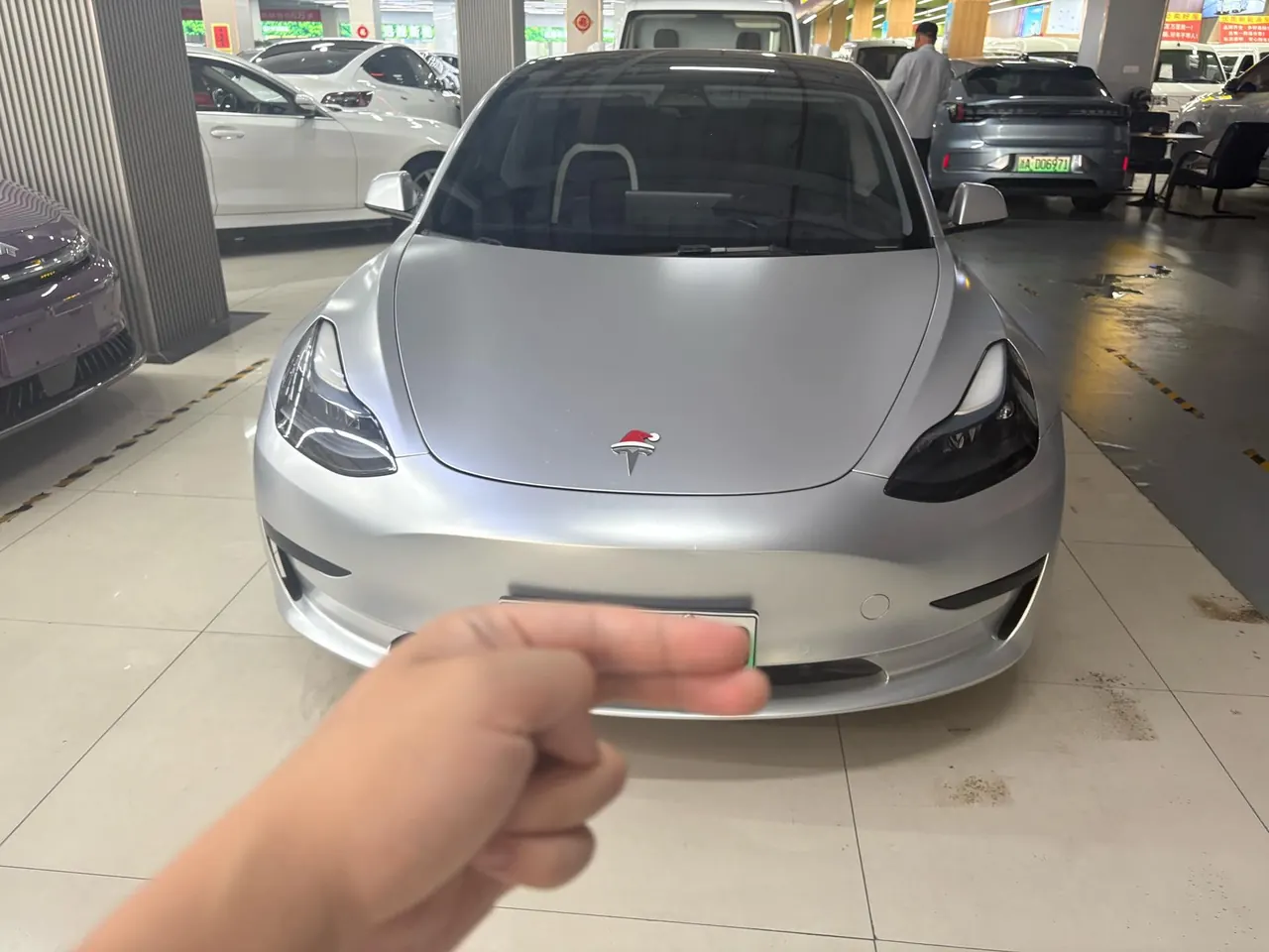 Tesla 2022 Model 3 rear-wheel drive version of automatic transmission 2