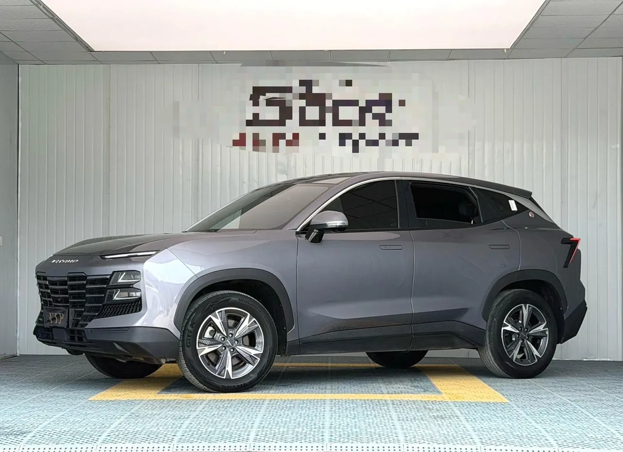 Jetour 2023 Dasheng 1.5T Xingyao PRO automatic gear - View 1