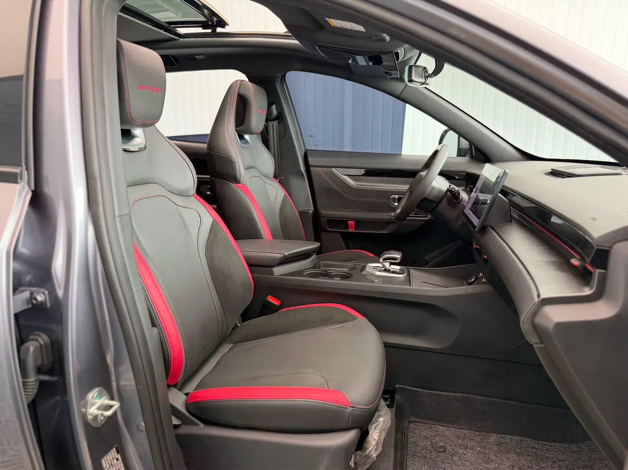 Jetour 2023 Dasheng 1.5T Xingyao PRO automatic gear 16