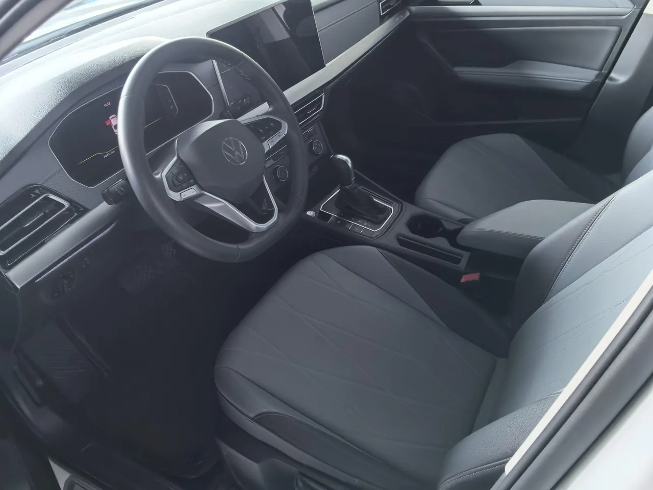 Volkswagen 2024 LaVida 1.5 Star 5 Million Edition Automatic Gear 2