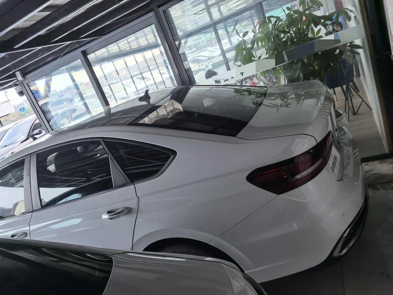 Volkswagen 2024 LaVida 1.5 Star 5 Million Edition Automatic Gear 4
