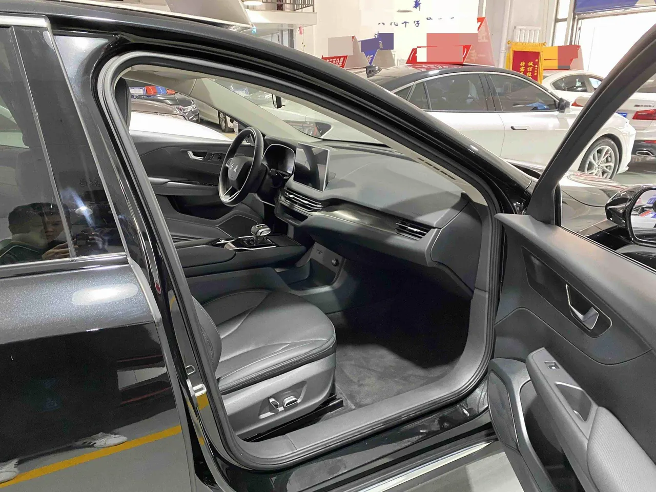 HongQi 2023 E-QM5 E-QM5 PLUS automatic gear 9