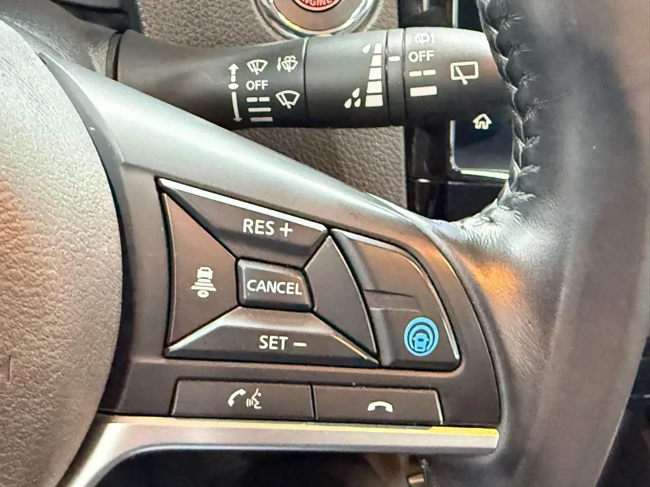 Nissan 2022 Xiao Ke 2.0 Stepless XV Prem Deluxe Edition Automatic Gear 10