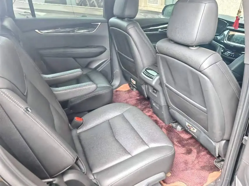 Cadillac 2022 XT6 48V 2.0T 6-seat two-wheel drive luxury automatic gear 5