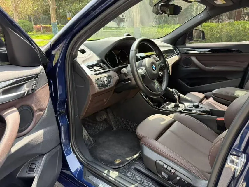 BMW 2020 X2 sDrive25i 2.0T Leading M Sports Suit Automatic Gear 2