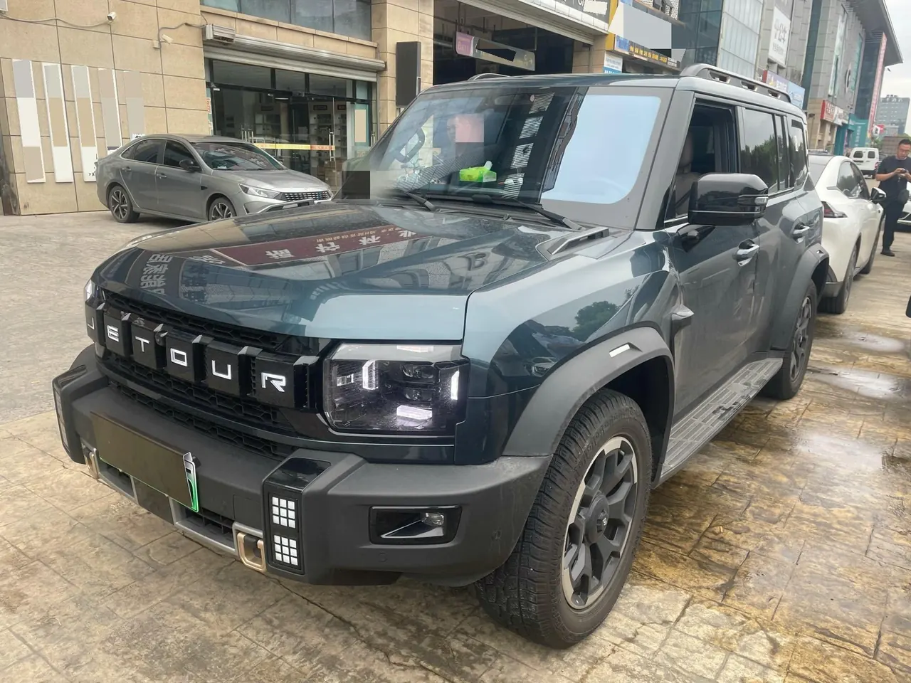 Jetour 2026 Traveler C- DM 1.5T 211km XWD Huawei Gankun Zhijia Automatic Transmission 11