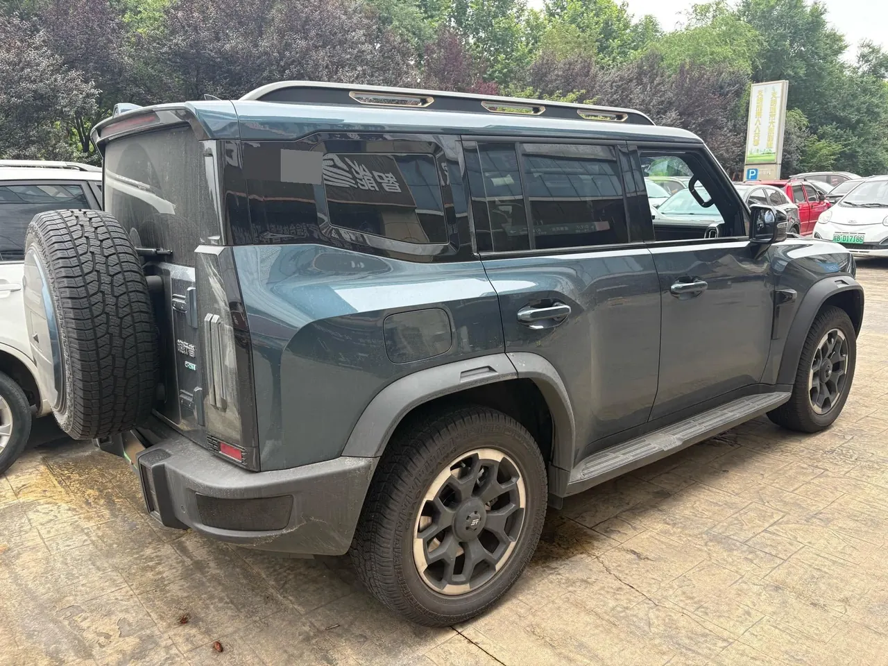 Jetour 2026 Traveler C- DM 1.5T 211km XWD Huawei Gankun Zhijia Automatic Transmission 3
