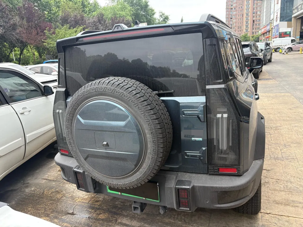 Jetour 2026 Traveler C- DM 1.5T 211km XWD Huawei Gankun Zhijia Automatic Transmission 4