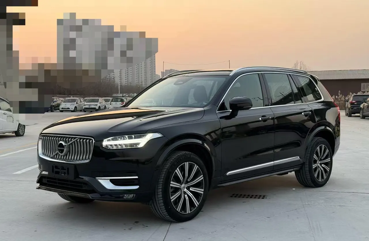 打开图片灯箱:Volvo XC90 (Imported) 2023 XC90 48V 2.0T B6 Zhiya Deluxe Edition 7-seat Automatic Gear