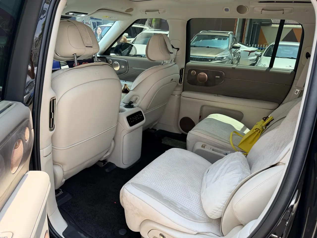 IM 2026 IM LS9 52 Ultra Automatic 4
