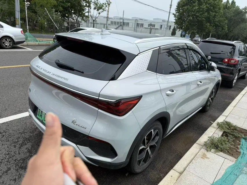 BYD Yuan PLUS 2022 Yuan PLUS 430KM Honorable Automatic Gear 5