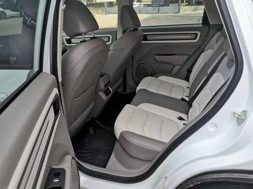 Geely 2026 model Icon 1.5TD Chocolate Elegant Edition, automatic transmission 4