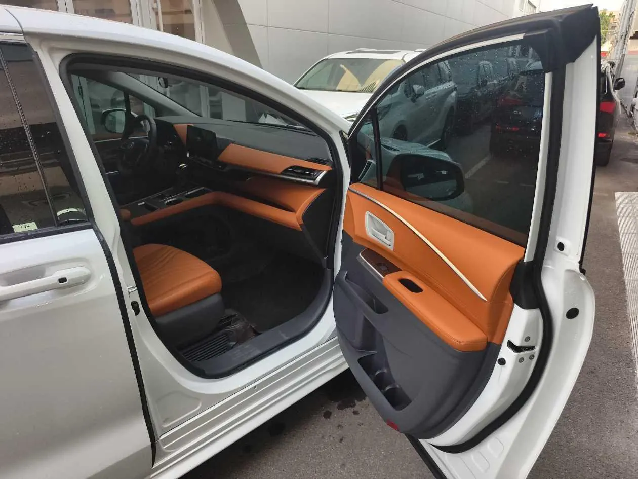 Toyota 2026 Sana 2.5 Stepless Two-Drive Comfort Edition Automatic Transmission 8
