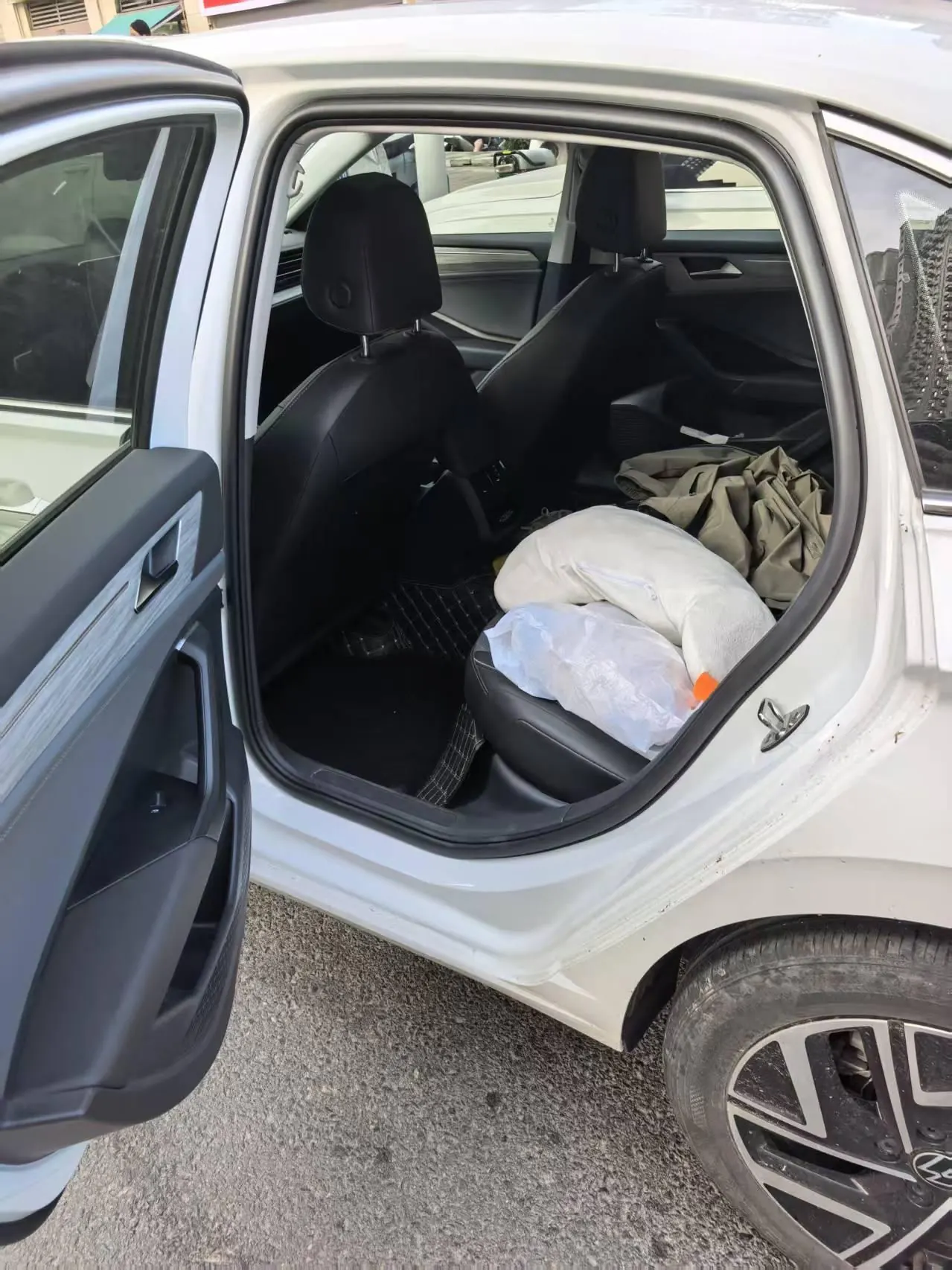 Volkswagen 2023 Sagitar 1.5TSI 300TSI Exceed Edition Automatic 4