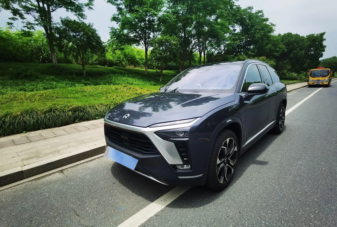 Open image lightbox: NIO 2022 ES8 Pilot Edition 75kWh 6-seat Automatic Gear