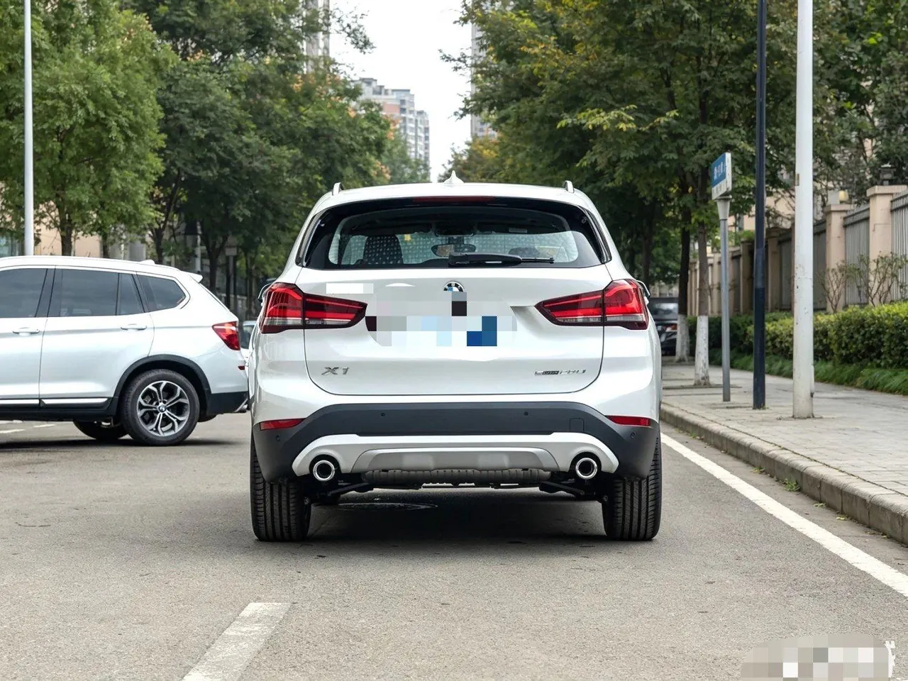 BMW 2022 X1 sDrive20Li 1.5T fashion automatic gear 3