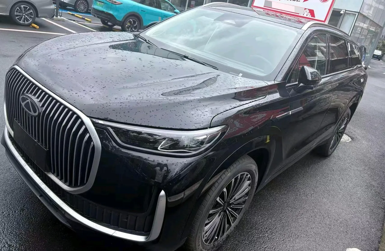Open image lightbox: Chery 2025 Ruihu 9 C- DM 1.5T 106KM Pleasant Edition 5-seat Automatic Gear