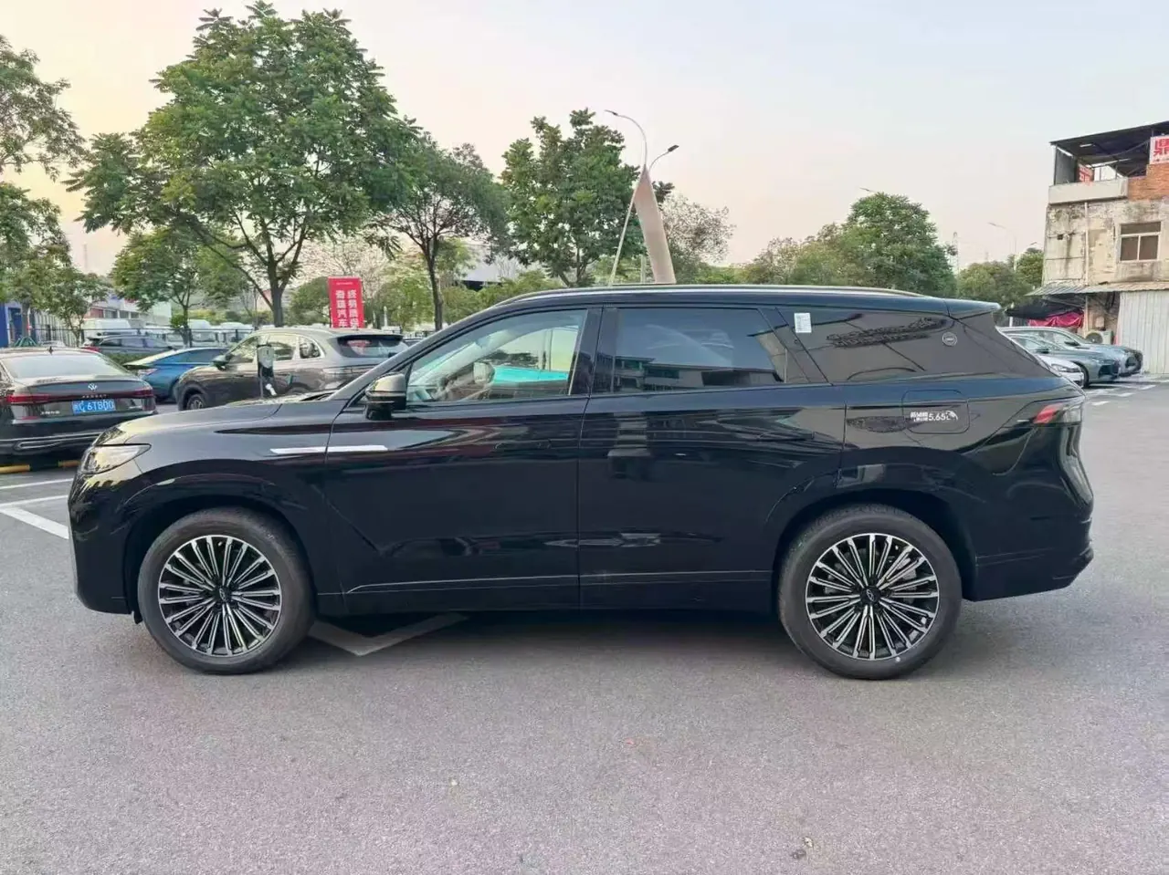Chery 2025 Ruihu 9 C- DM 1.5T 106KM Pleasant Edition 5-seat Automatic Gear 5