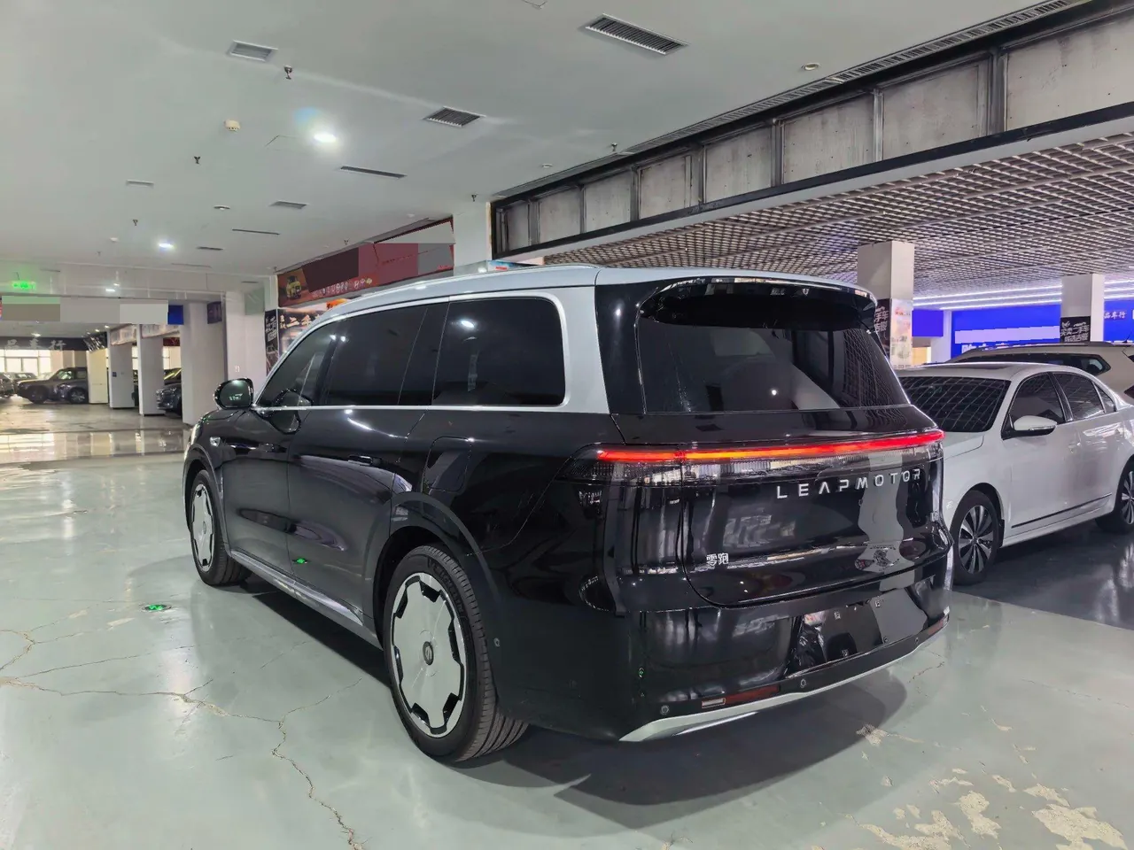 Leapmotor 2026 D 19 720 Zhizun Edition 6-seat Automatic Gear 9