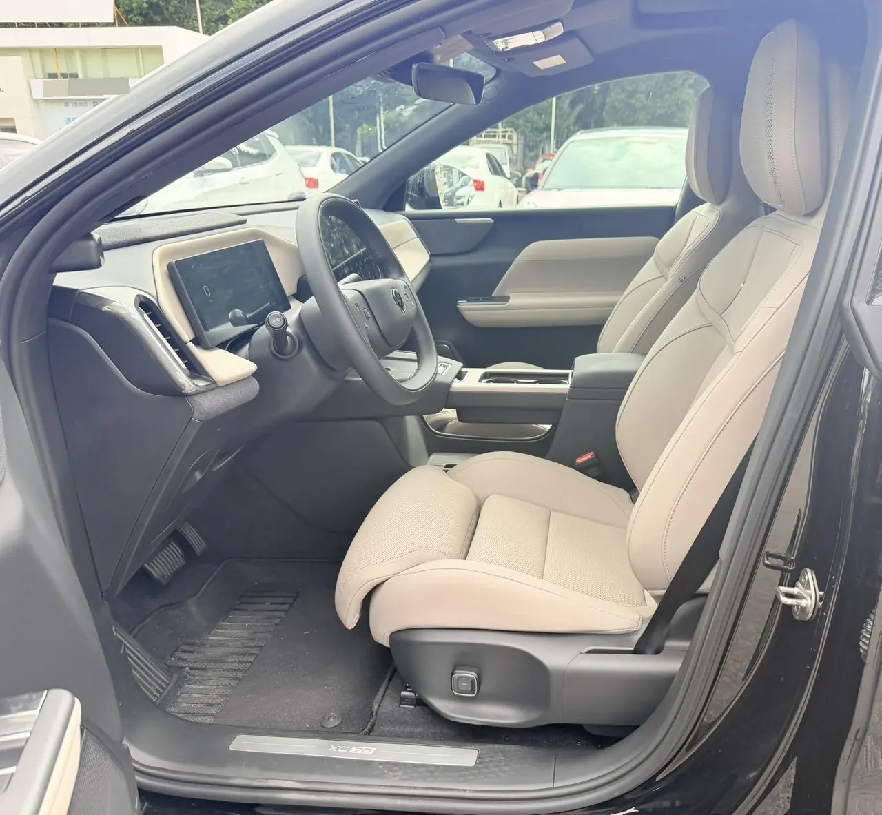 Volvo 2026 XC70 1.5T 4-wheel drive long endurance Plus automatic gear 4