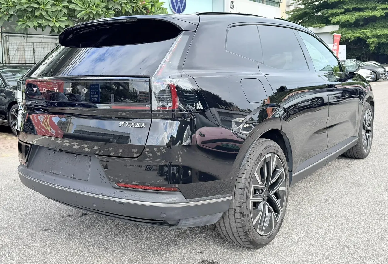 Volvo 2026 XC70 1.5T 4-wheel drive long endurance Plus automatic gear 9