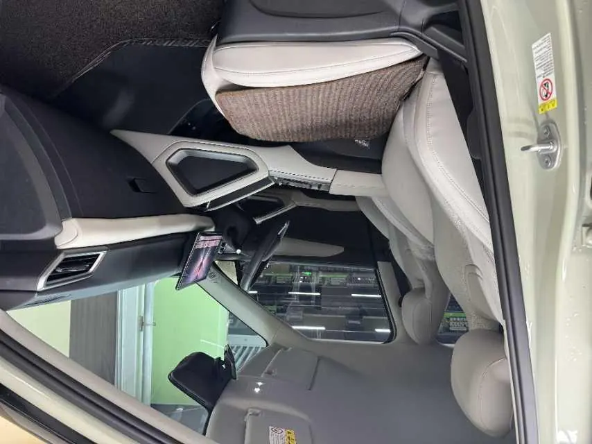 BYD 2025 Yuan UP Smart Driving 401KM Leading Automatic Gear 6