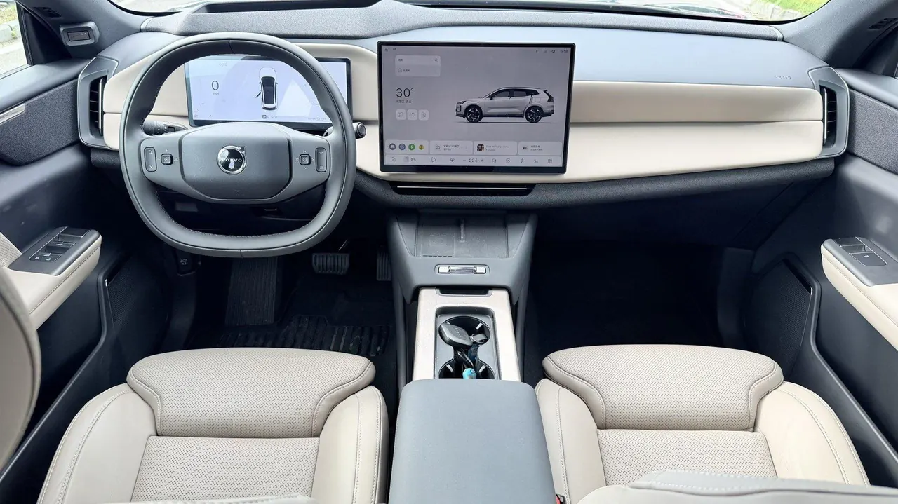 Volvo 2026 XC70 1.5T Four-wheel Drive Ultra Long Endurance Ultra Automatic 6