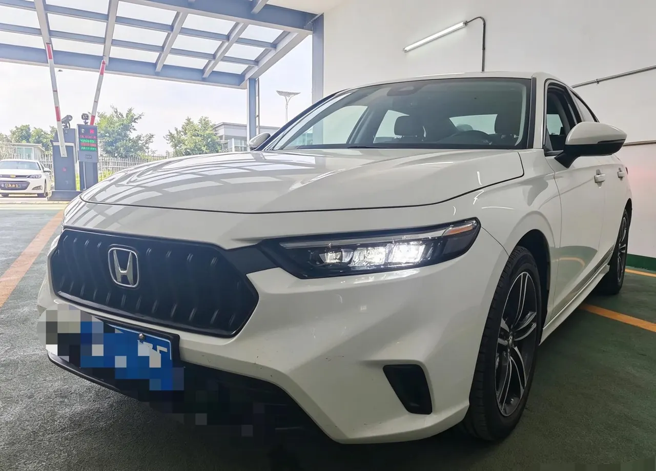 Открыть галерею: Honda 2023 INSPIRE (Yingshi Pai) 1.5T Stepless 260TURBO Elegant Automatic Gear