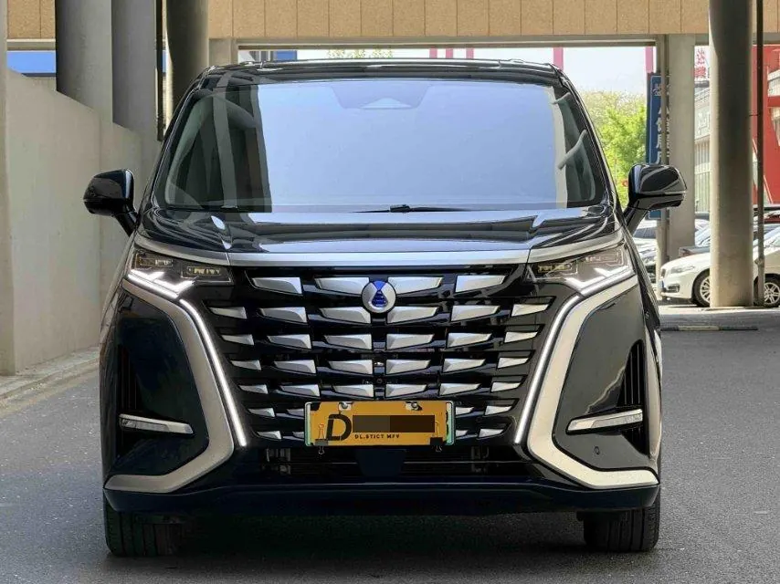 Denza 2022 Denza D9 DM-i 1.5T stepless 970 four-wheel drive flagship automatic gear 2