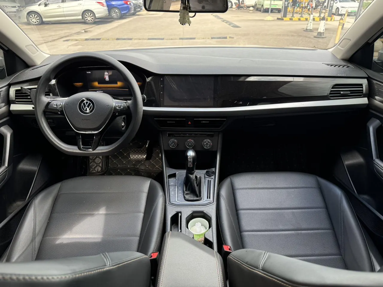 Volkswagen 2022 Lavida 1.5 Comfort Edition Automatic Gear 5